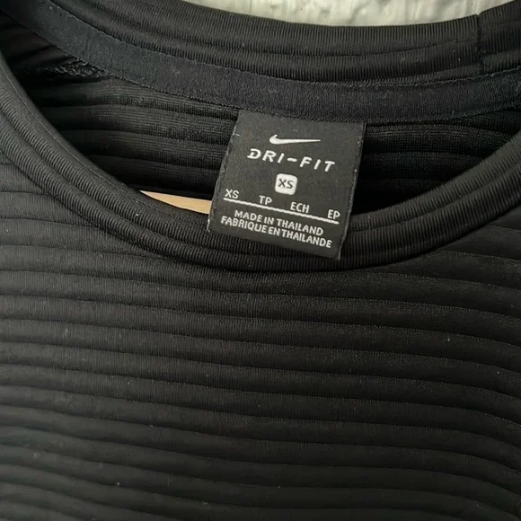 Nike Dri-Fit Training Crew Top Sweatshirt Black CD8991-010 Size XS Women - Picture 7 of 10